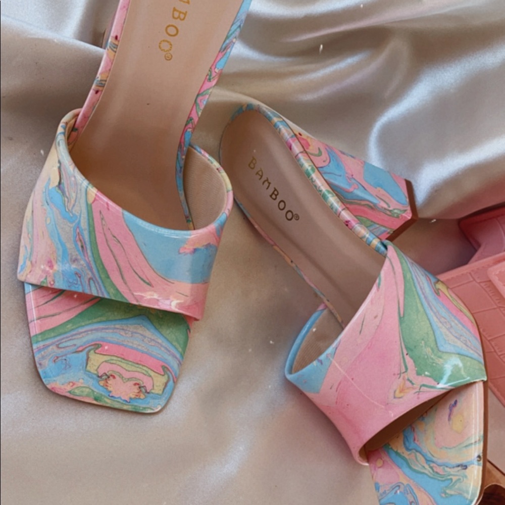 Retro Heels